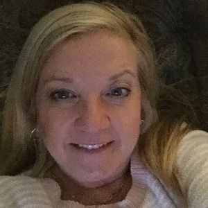 Clothes & Accessories